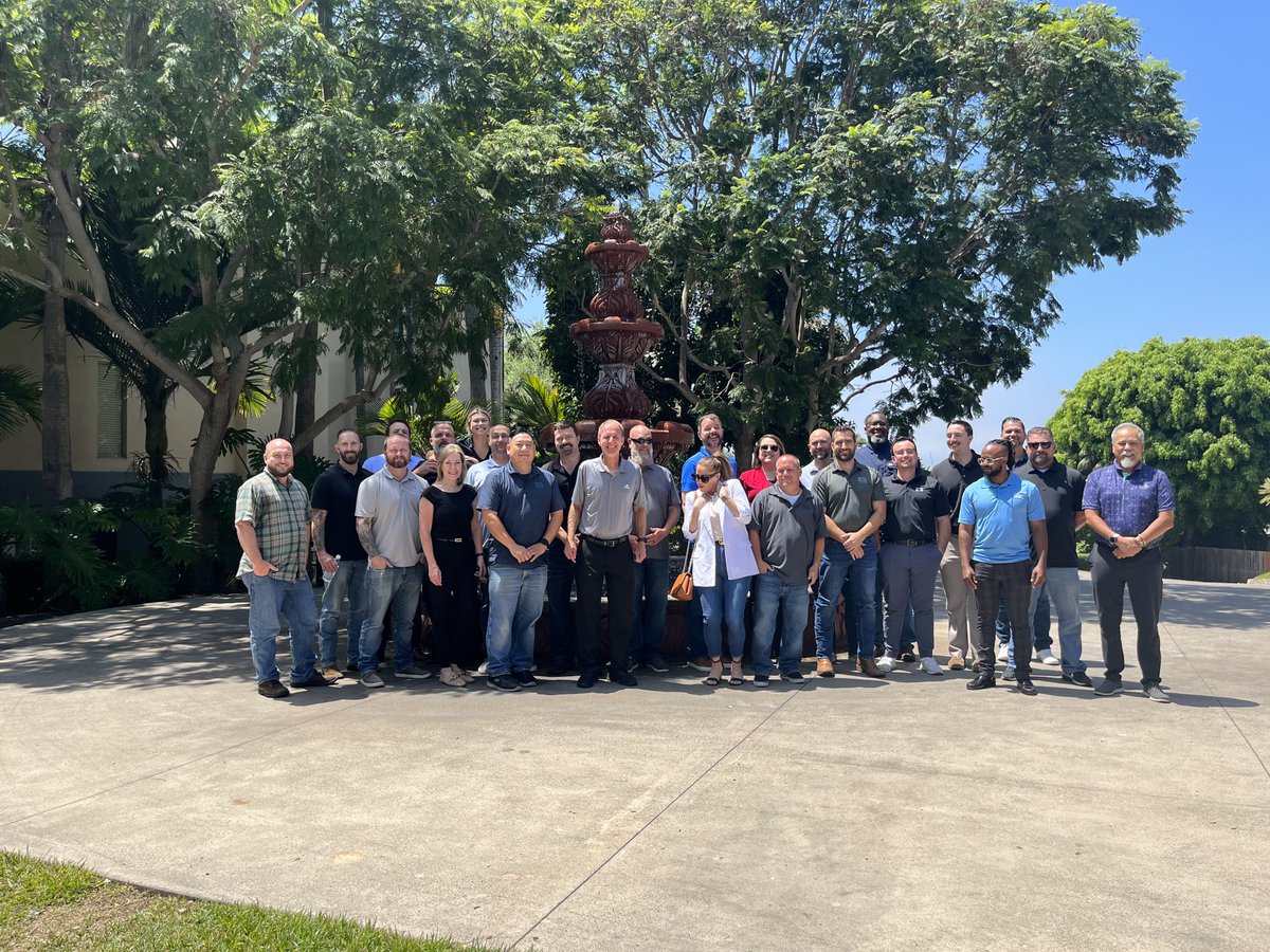 Had a wonderful time sharing a presentation about building Championship Team Culture with IES Communications. Special thanks to leadership consultant Bill Treasurer and IES VP Gilbert Romo for inviting me. #Leadership ⁦<a href="/btreasurer/">高橋 鈴菜</a>⁩ ⁦<a href="/IESCOMM/">IES COMMUNICATIONS, LLC</a>⁩