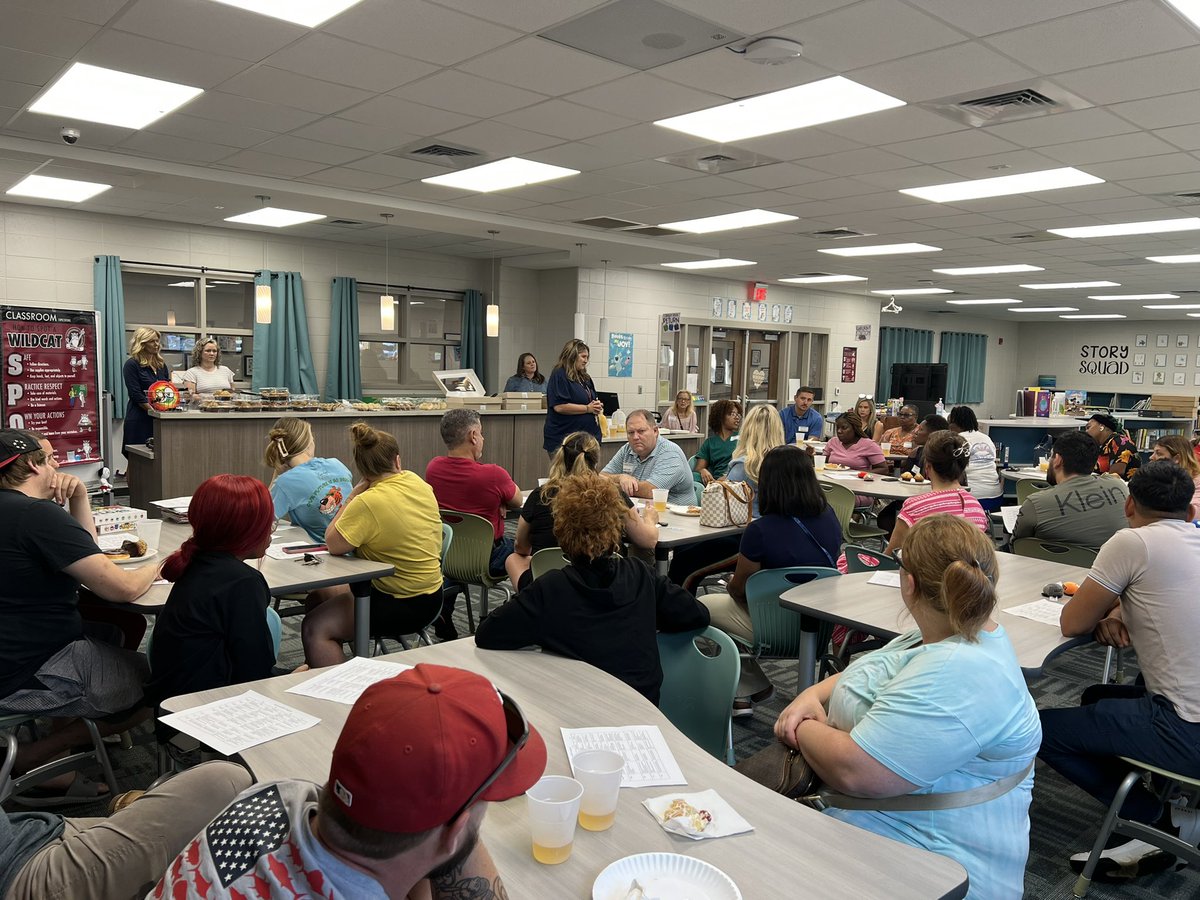 Had a fantastic turnout for my first Pastries with the Principal today <a href="/jimpearson_acs/">JimPearson_ACS</a> #JPtheSpottoBe #ProudPrincipal