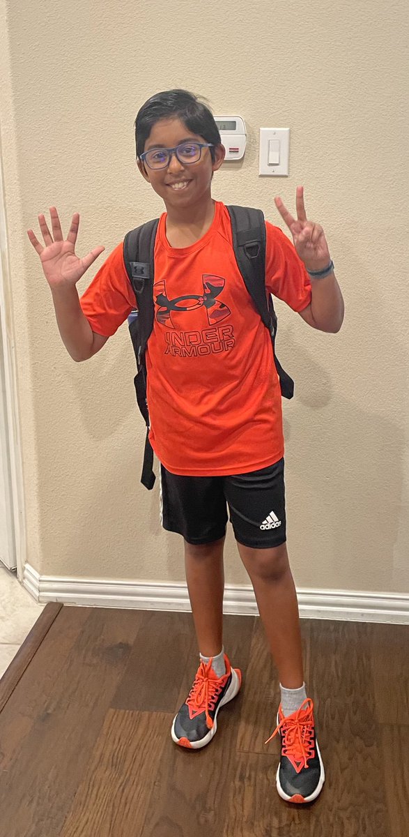 divagg1984's tweet photo. First day of 3rd grade and 7th grade. #CISD1stDay23 @CRECoyotes @Coppellisd #cisdmissionpossible https://t.co/ANKcq7MrAj