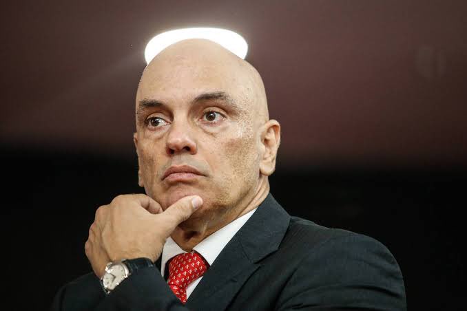 🚨🚨🚨 Mas o Ministro Alexandre de Moraes foi então sorteado para ser o responsável pelas investigações da QUADRILHA DO BOLSONARO no caso das joias?              
Sorte do Brasil