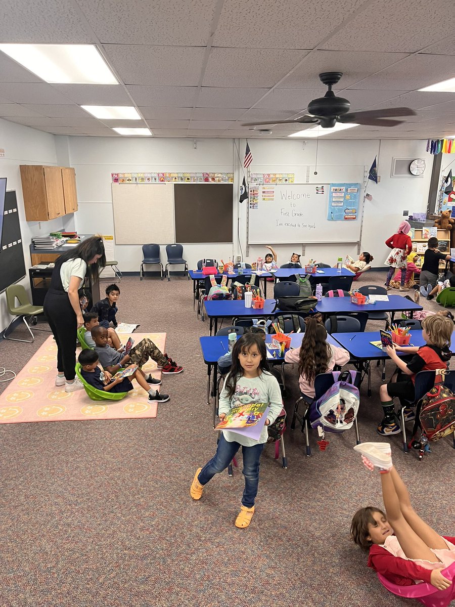 Nothing beats the energy and excitement of the first day of school! <a href="/GWdolphins/">Gertrude Walker Elementary</a> Striving to be the top elementary school in Garden City. <a href="/USD457/">Garden City Public Schools USD 457</a>