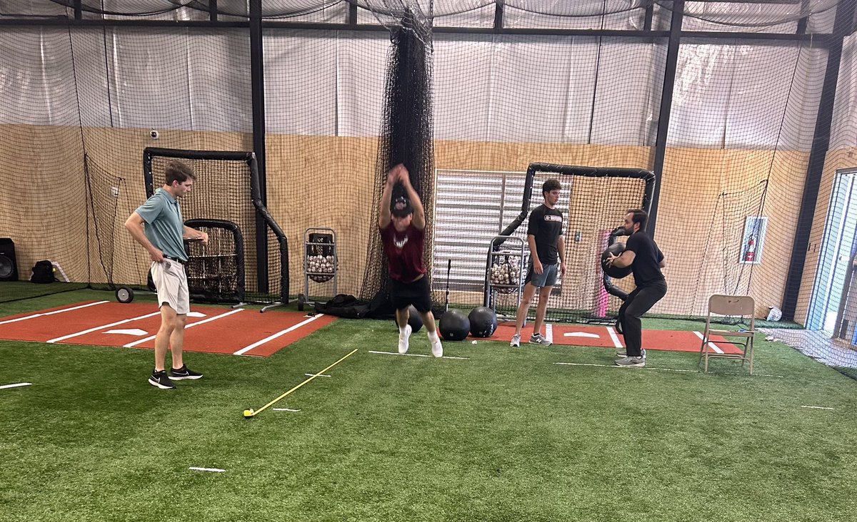 deloach26's tweet photo. Many thanks to @Adcock_Ben, and the team from @Capitalortho1, for coming up and working with our guys today. The only way to know if you got better is to know where you started! #NoPlaceLikeHolmes https://t.co/IYCg1Gqavb