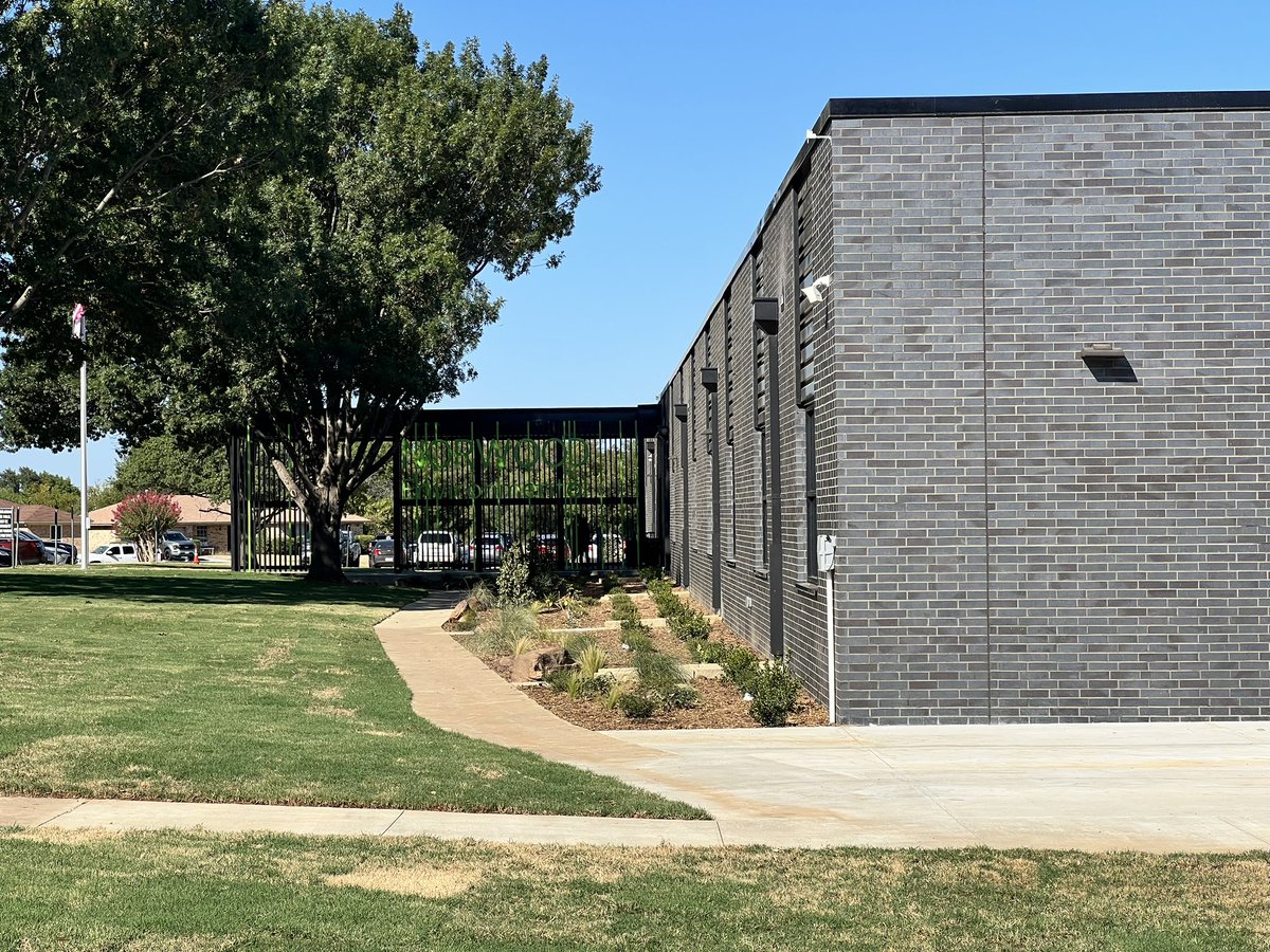 Norwood is ready for tonight and tomorrow! What a beautiful building!