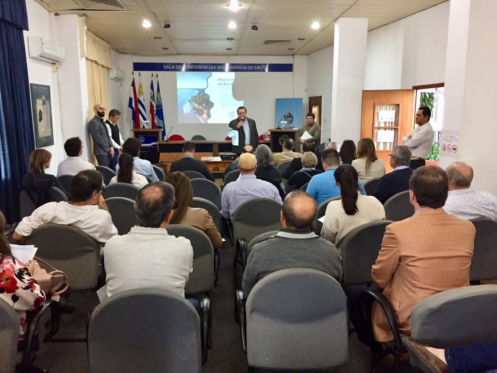 marioaya66's tweet photo. Audiencia pública en Salto en el marco del estudio de impacto ambiental y social del proyecto del canal de navegación en el tramo Colon Pdu km
207,8 a Salto Concordia km336,3 del Río Uruguay @MiguelFeris @mealmiron @titoperezrodino https://t.co/QEc2NybHa5