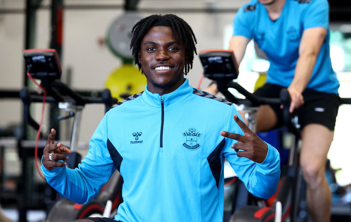 🚨 سكاي سبورت : 
- تشيلسي حسم صفقة روميو لافيا (هدف ليفربول)