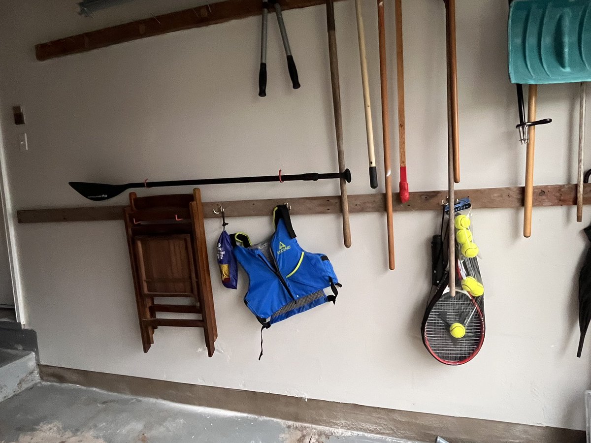 teeniemartini's tweet image. If anyone in the #Niagara Region 🇨🇦 needs stucco, parging, concrete or brick work done @stuccos6  is AMAZING  

Justin &amp;amp; Alec were professional, punctual, clean &amp;amp; did a fantastic job on our parging &amp;amp; repairing rotting concrete in the garage #concrete #parging #stucco