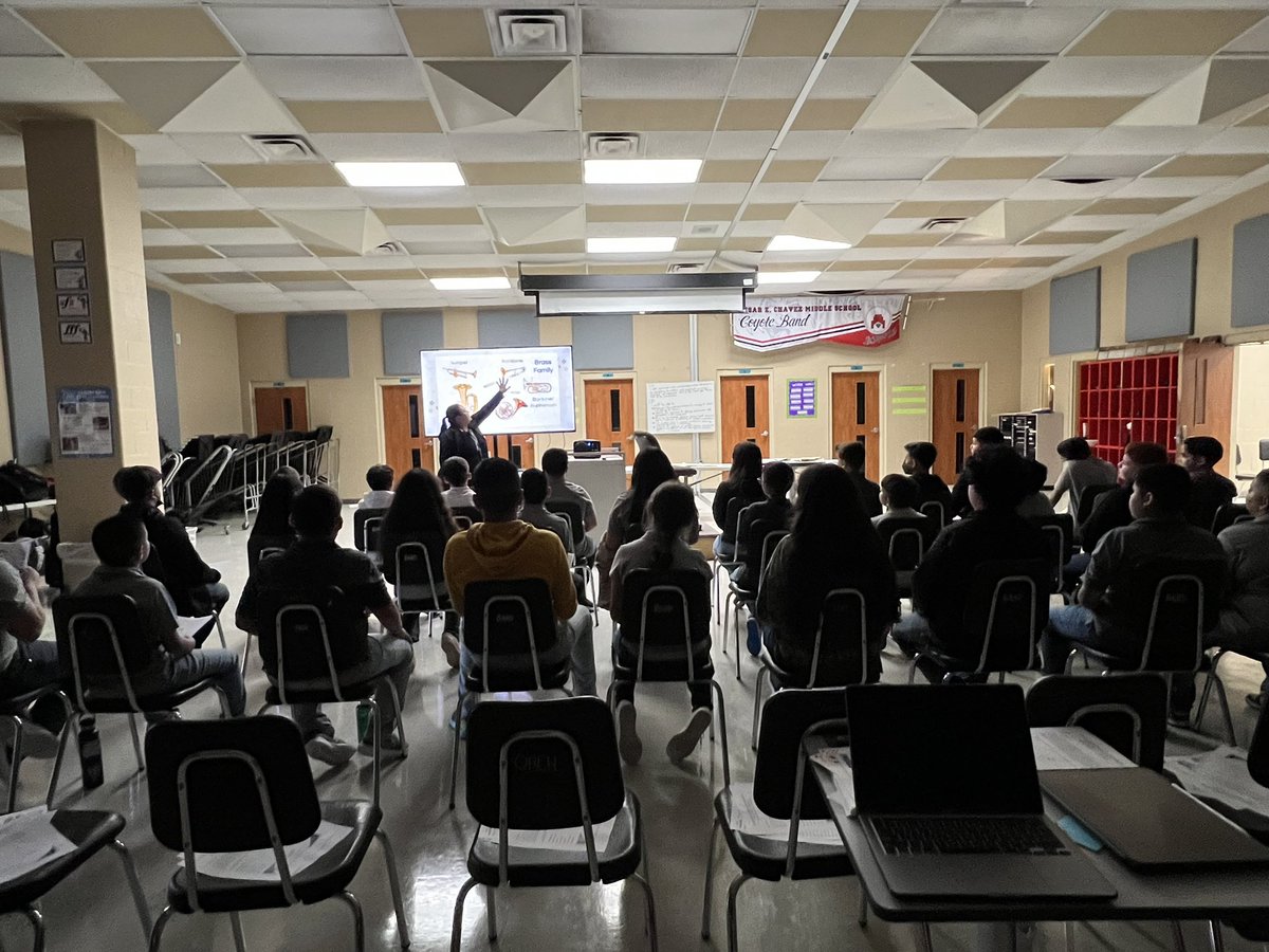 MsFlordelisaB's tweet photo. 🎶Exciting day in the band hall! Witnessed the enthusiasm of our beginner band students as they were introduced to the various instruments for the 1st time. The journey to creating beautiful melodies begins now!🎵🎉 #MusicEducation #BeginnerBand #PassionForMusic #banddirectorlife https://t.co/8mou9rr6OS