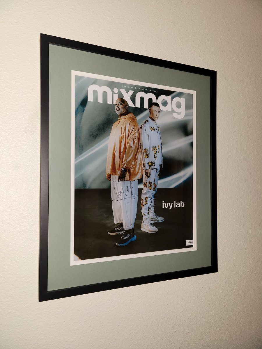 Thank you for the signature back in March <a href="/IvyLab_/">Ivy Lab</a> I finally got it framed and on the wall!