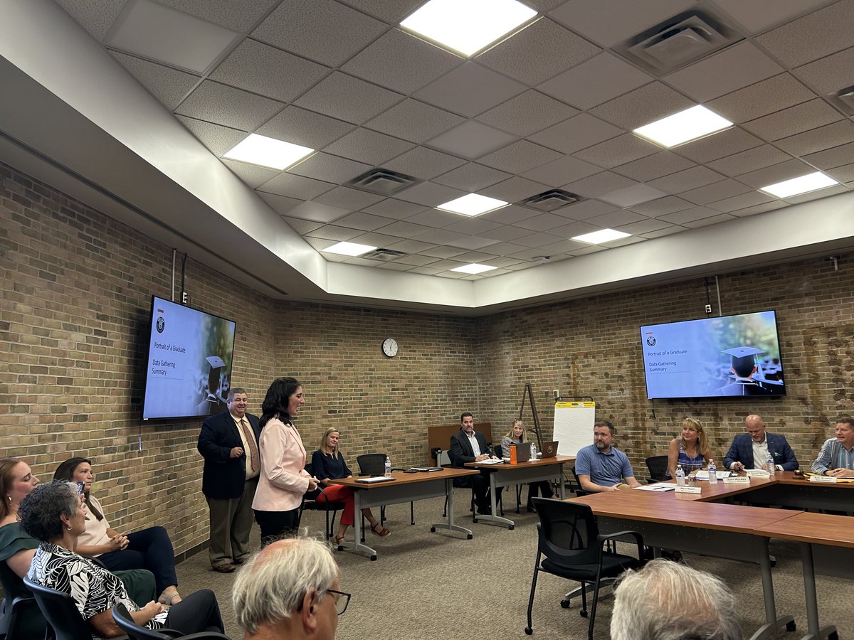 Daniel House tweet media