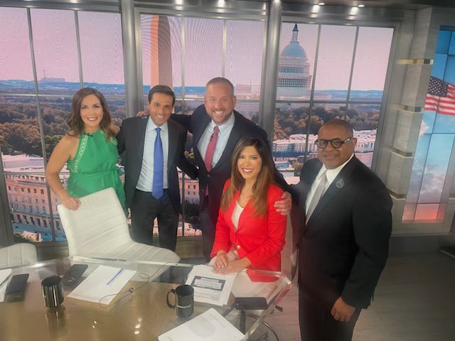CMSmedile's tweet photo. We broke down the news and we broke down in laughter (mostly during commercial). 

A GREAT time with this crew tonight on The Hill on @NewsNation 

@BlakeBurman @asbthelaw @BradHoward06 @DeniseGitsham https://t.co/zAu30RC95e