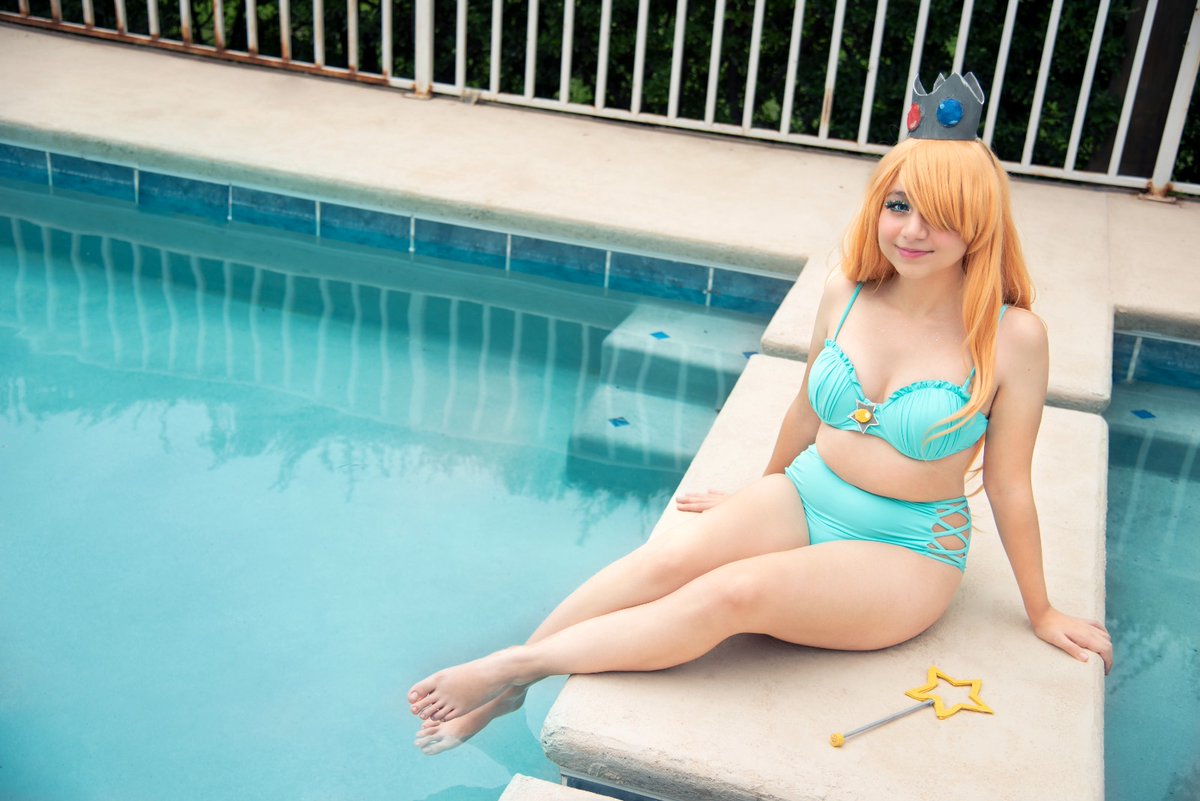 Koretaco's tweet photo. Rosalina ✨
#cosplay #cosplayers #rosalina #mario #mariobros #summer #pool #cosplayergirl #cosplayergirlsofinstagram #cosplayphotography #poolcosplay #cosplayersofinstgram #blue #rosalinacosplay #cosplayphotography #cosplayshoot #otaku #game #gamer #gamergirl #mariobross #fyp https://t.co/qKGhgpw0hG