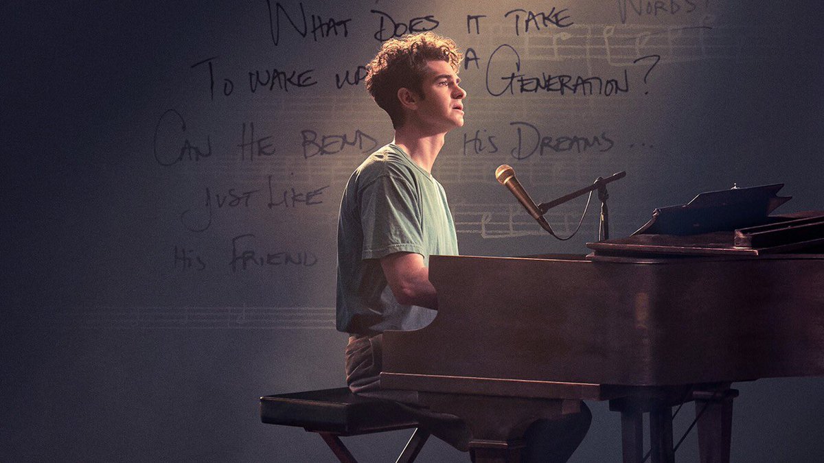 luis_yam23's tweet photo. Quiero reiterar que Andrew Garfield en "Tick Tick Boom” es una fantasía.

Es una película increíble, muy sentida y diferente. Un diálogo directo entre espectador y obra que me sigue maravillando en esta segunda revisión.

Tiene un diseño acústico-musical simplemente perfecto. https://t.co/PQBqrY5g9Y