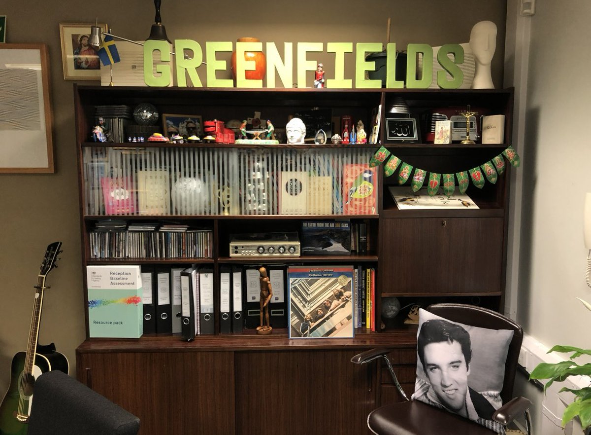 terrysmith666's tweet photo. @Headteacherchat My office https://t.co/zOQZqAH69u