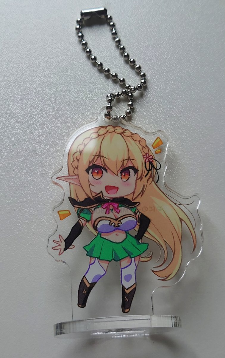 ミニスタンドアクリルキーホルダー 『エルフに淫紋を付ける本』ヒロインのシルファさん🌿
エルフの里の守り手として、主人公に一番敵対心を持ち、寝首を掻こうと狙っていた彼女も最近はすっかりほだされてきました。
7巻でもその様子が垣間見えますが、本人にその自覚はあるのでしょうか?
 #WGCにの子 