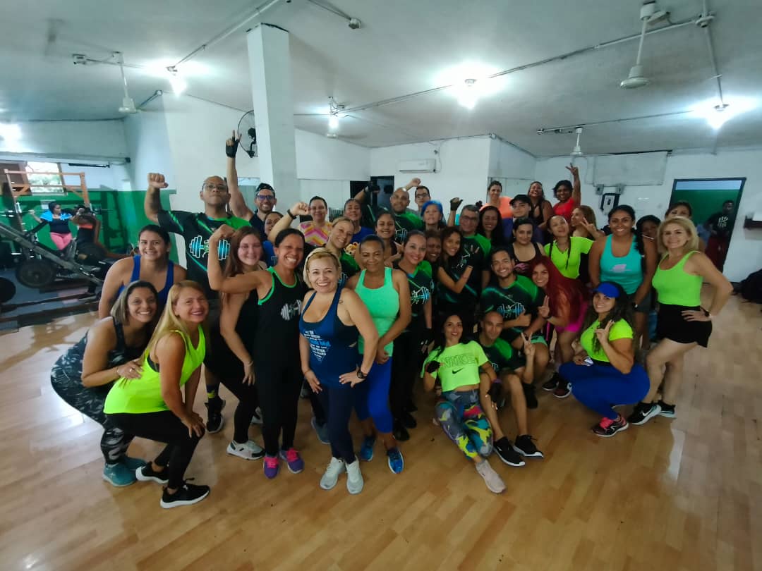 EntrenamientoCF's tweet photo. @Marie_RM14 @DanielsGym 💯✅
#SomosCF. 
#CFsari8. https://t.co/cETZpvMEs2