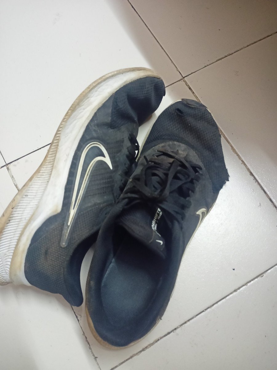 Pankaj_2500's tweet photo. After 11 months Nike downshifter 10 update 🏃🏃 https://t.co/L3fiV3EmrU
