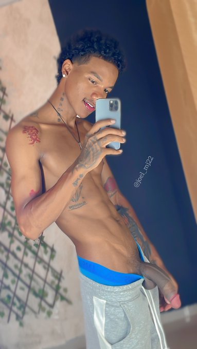 Sin censura 🙈 https://t.co/Nzipsv4flp