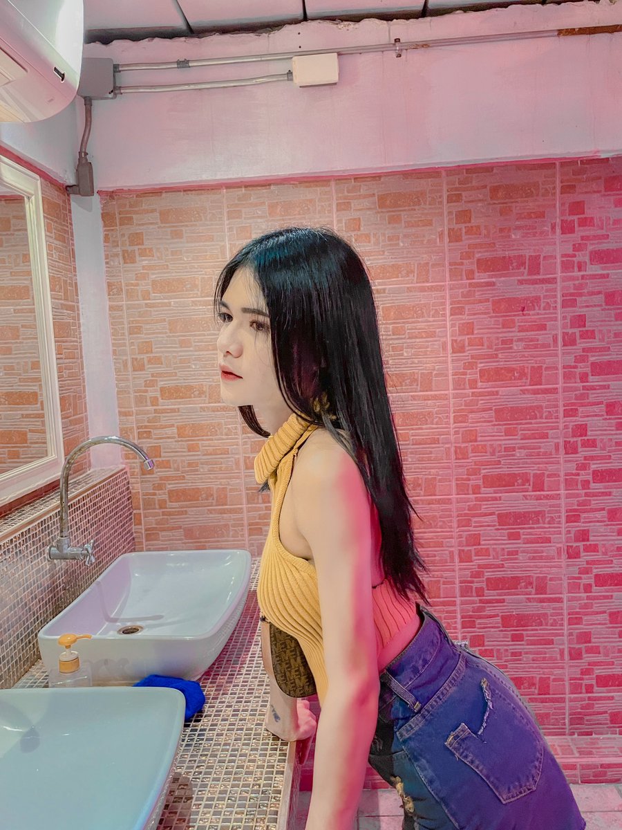 poy10501's tweet photo. นั่งดูรูปตัวเองแล้วก็ท้องร้อง คนอะไรน่ากินจริงๆ😂 https://t.co/YwgMND1Cz4