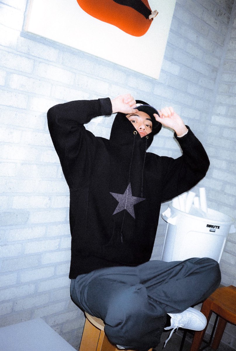 koodakz's tweet photo. college boyfie ♡̷̷ ˖ ⋆ ° https://t.co/cAUk5LHrKE