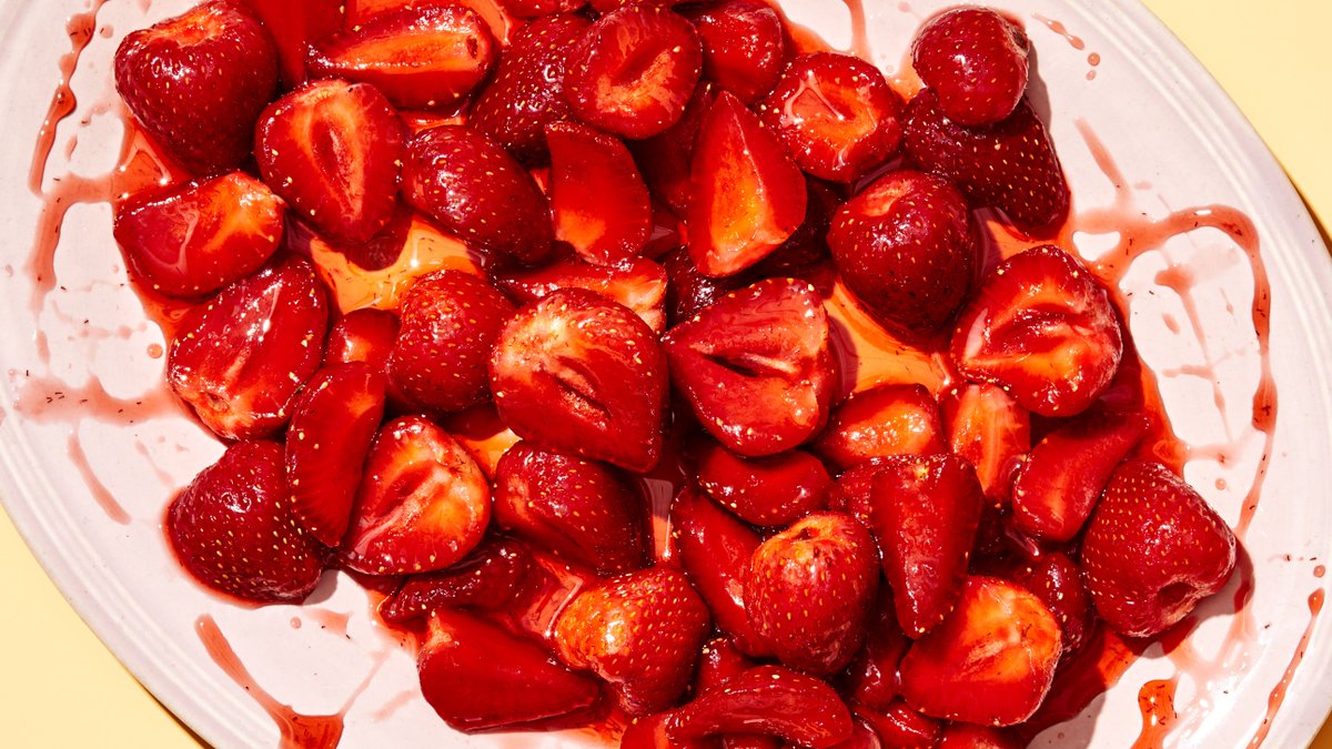 bonappetit's tweet image. Macerated strawberries need 2 ingredients and 0 skills. bonap.it/dCVaUPs