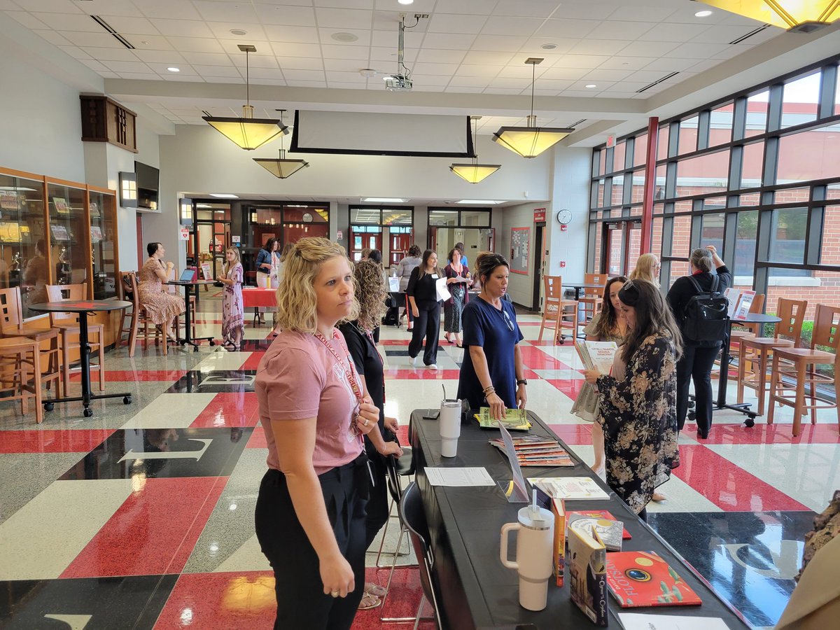 Meghan Kerr tweet media