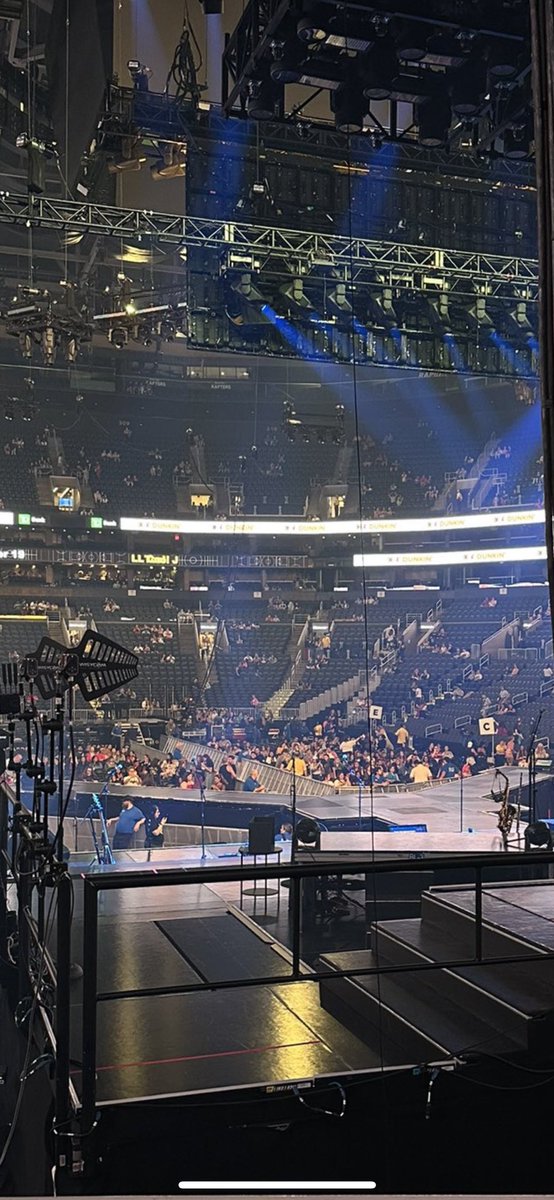 Avec la B stage au fond !