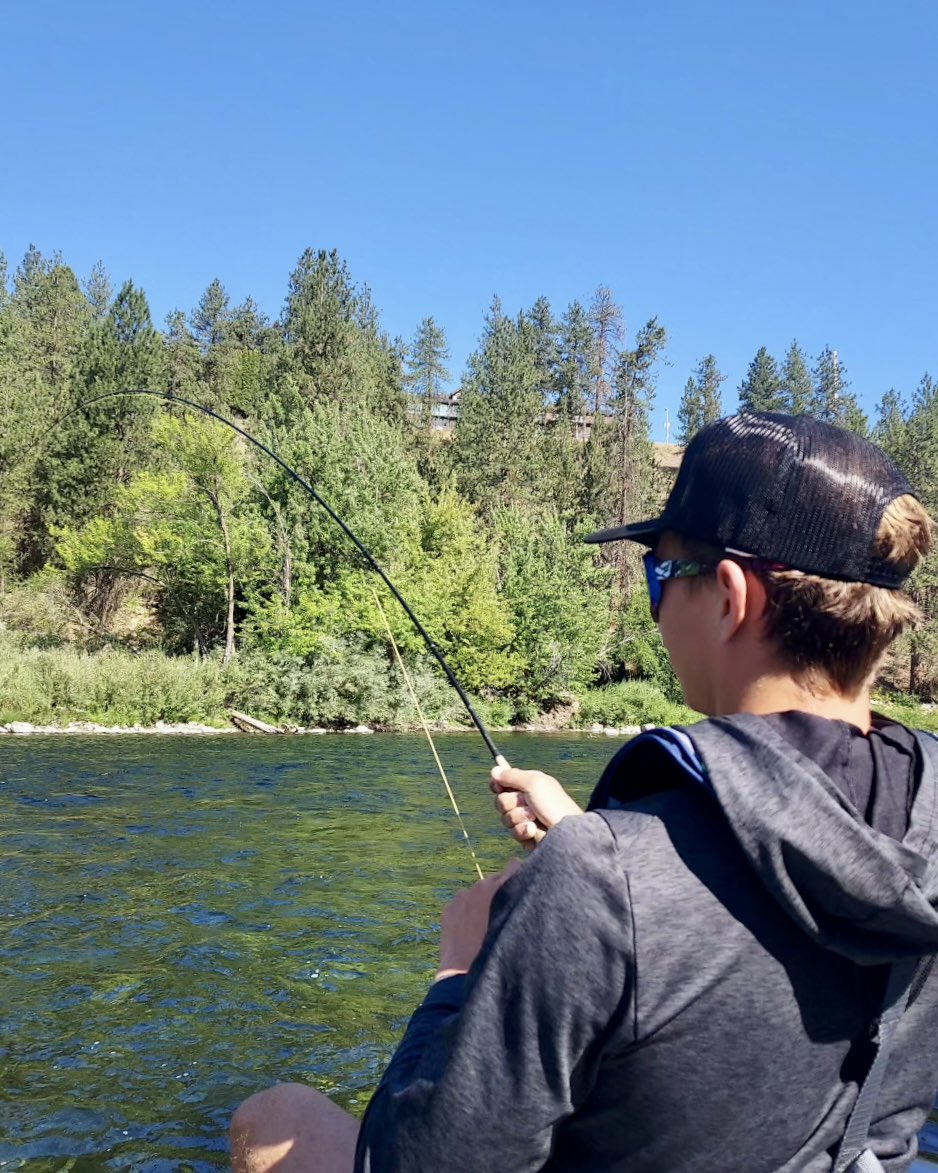 spokaneflyshop's tweet photo. I notice a common theme in the boat for SBFS Guide Jake Hood… 🎣🎣🎣🎣🎣
#spokaneriver #spokane #flyfishing #flyfish #fishing #guidedtrips #silverbowflyshop https://t.co/M9xG4Ld6kU