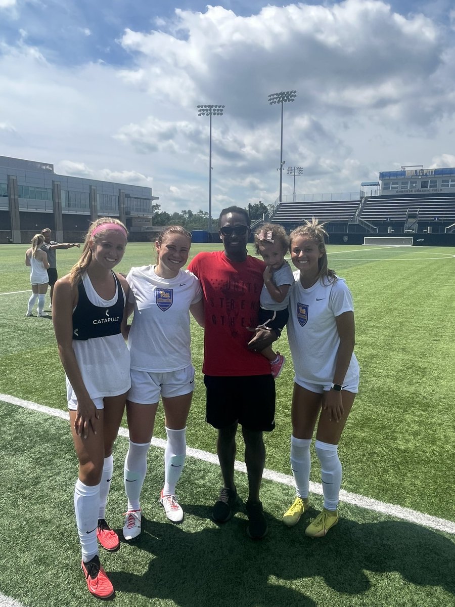 JR Little tweet media