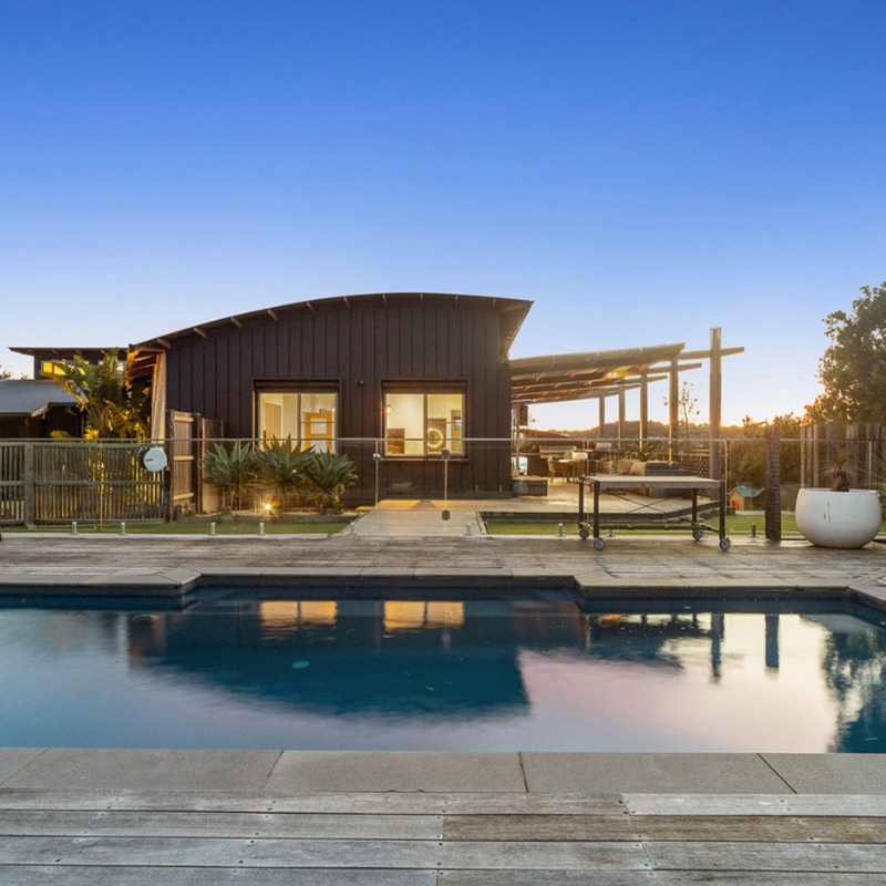 homelycomau's tweet image. Experience an exceptional coastal lifestyle atop 6-8 Roslyn Street, Rye with resort-like amenities and treetop views.

See more: buff.ly/3OUZK59
 
Listed by: Impact Realty Group Mount Eliza

#rye #treetop #private #coastal #pool #realestate #forsale #wowhomes #homely