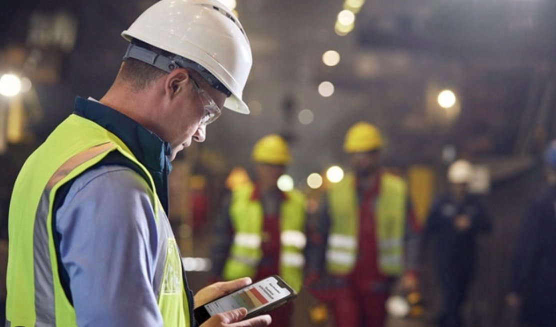 PlexaPro's tweet image. Ever wondered about the ins and outs of a Contracts Administrator role in the construction industry? Dive into our latest article for an in-depth look! 🛠️ #ConstructionJobs #ContractsAdmin #BehindTheBuild 

plexapro.com/post/what-does…