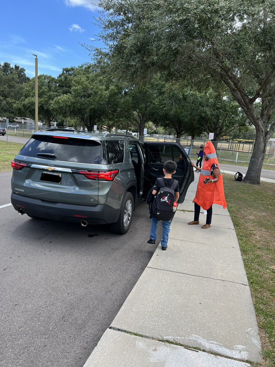 Lopez Elementary tweet media