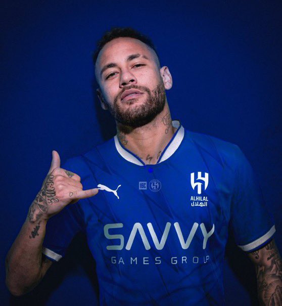 cxnrtu's tweet photo. يابعيييييد وجابك الله #Neymar 🤍🤍🤍🤍. https://t.co/LTR598zZz4