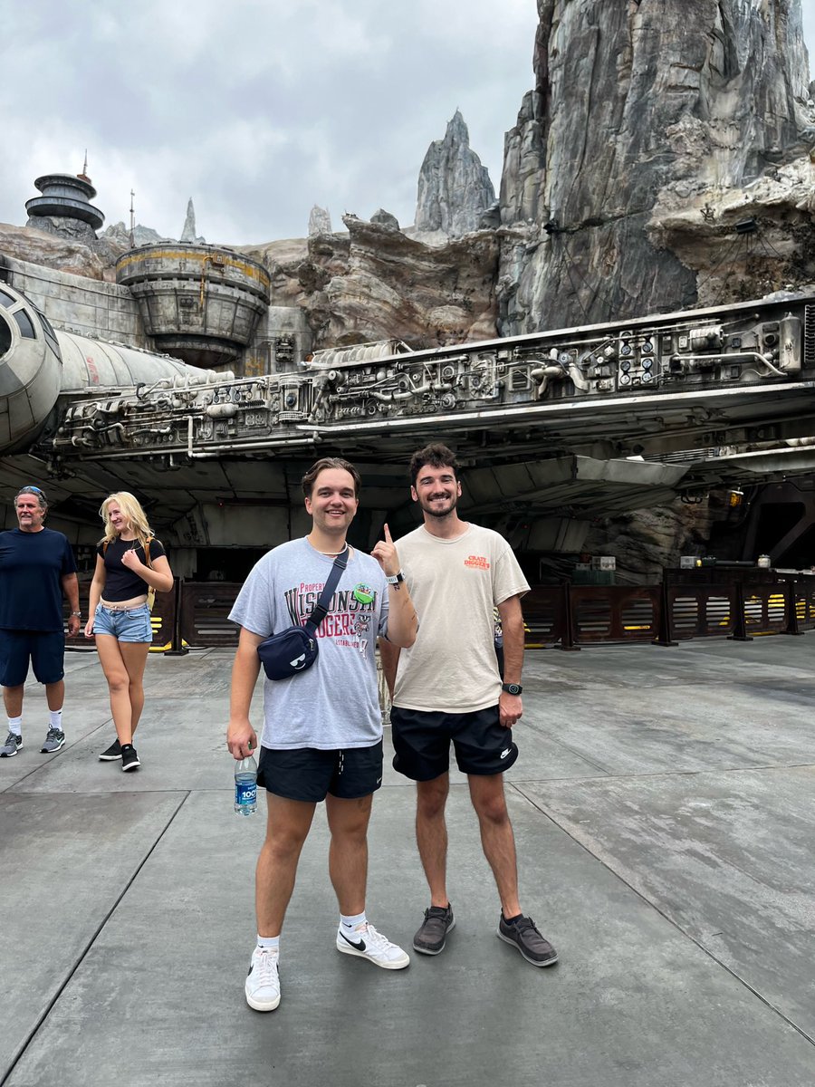 the_astronomers's tweet photo. Just a really really fun trip with Jedi Knights on Millennium Falcon :) 
•
Also if you’re ready for a new song say your most creative version of “heck to the yeah” in the comments . https://t.co/dtEdq9RcPB