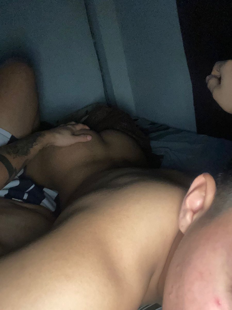 Themaskhot_'s tweet photo. Que es lo que vees papi 🫣🥵 https://t.co/ieM5tmfS6F