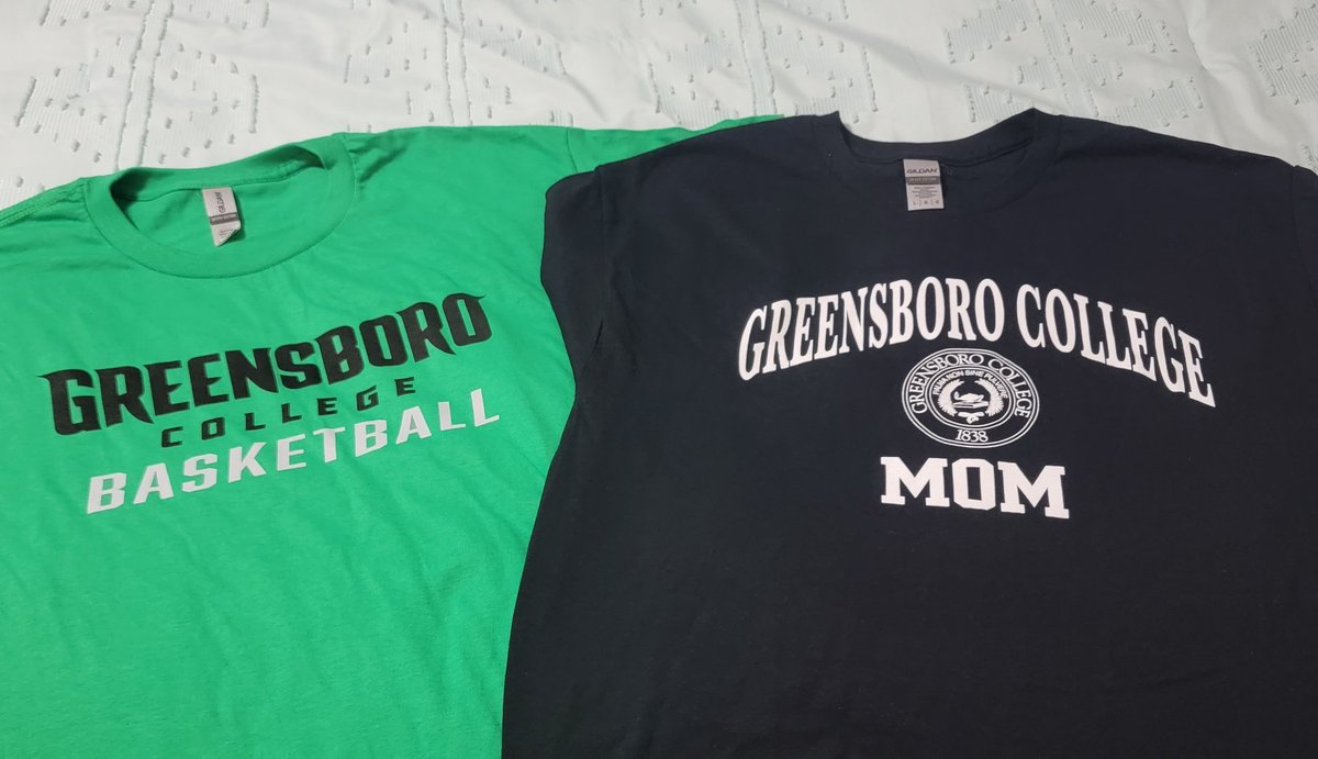mommytimecd's tweet photo. Yep, I'm a College Basketball Mom! It hits differently when you see your child reach their goals. There were some obstacles, but God made a smooth transition! More than proud! @KensieHarris 💚🤍📚🏀 @CoachDawkins #mondaytomonday #7days #Godstiming #Godshowedup #mustardseedfavor https://t.co/3tKL5R0eF2