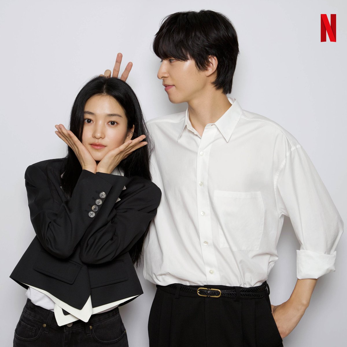 loverdramas's tweet photo. 김태리X홍경, 넷플릭스 첫 韓 애니 영화 ‘이 별에 필요한’ 목소리 캐스팅 [공식] https://t.co/uwpSHeZTU1

‘이 별에 필요한’은 우주인 난영(김태리)과 뮤지션 제이(홍경)의 세상에서 가장 먼 거리의 롱디 로맨스를 그린 애니메이션. 지구와 화성, 별과 별 사이를 뛰어넘는 설레면서도 아련한 로맨스. https://t.co/vLxzYtUyGe