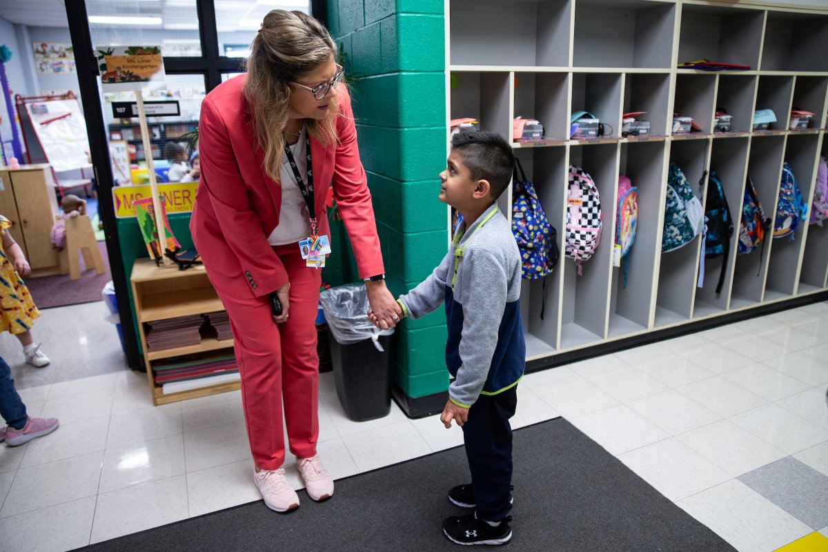 On #U46FirstDay2023, <a href="/sUz46johnson/">Suzanne Johnson</a> visited multiple schools, chatted with students and staff, and met with members of the media. She spread positivity and wished everyone a fantastic new school year ahead. Every day is a great day to learn in U-46! #WeAreU46