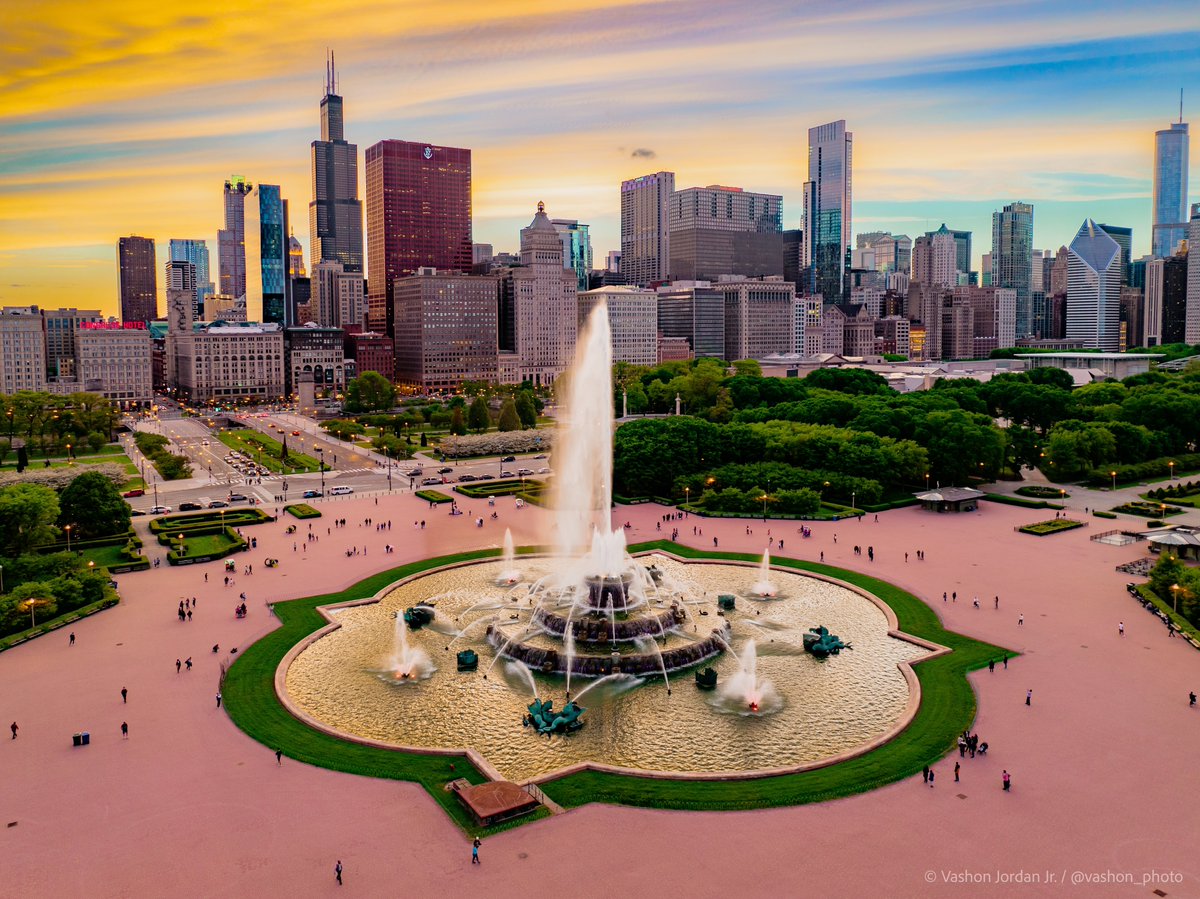 Buckingham Fountain in Chicago.