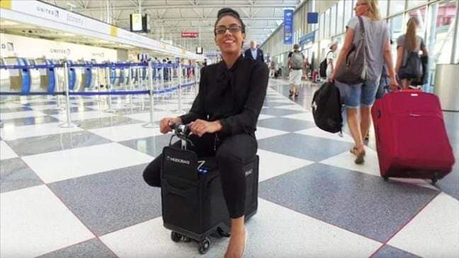 RenegadoInt's tweet image. Presentamos: #Modobag, la maleta motorizada 👉🏻👉🏻bit.ly/2OWt26w