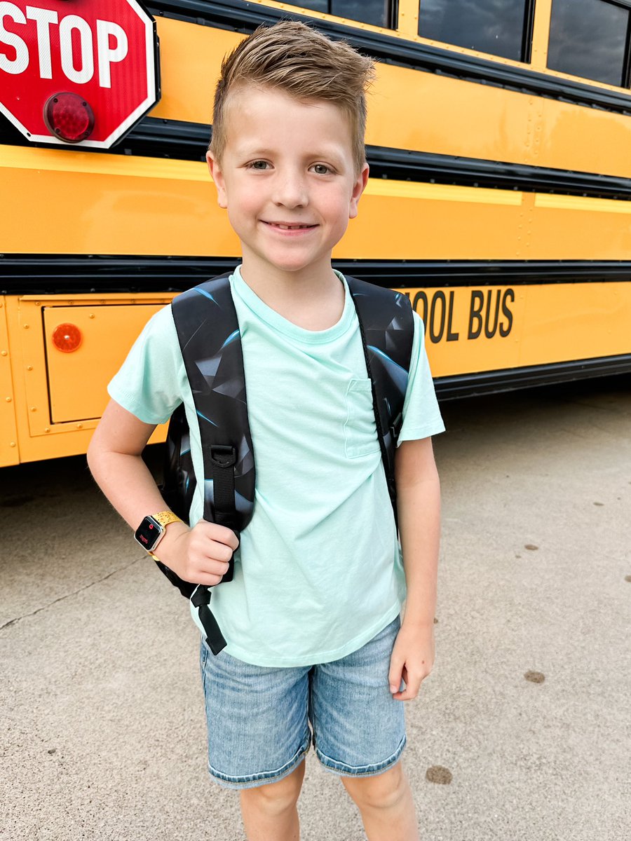 Ally Saxon tweet media