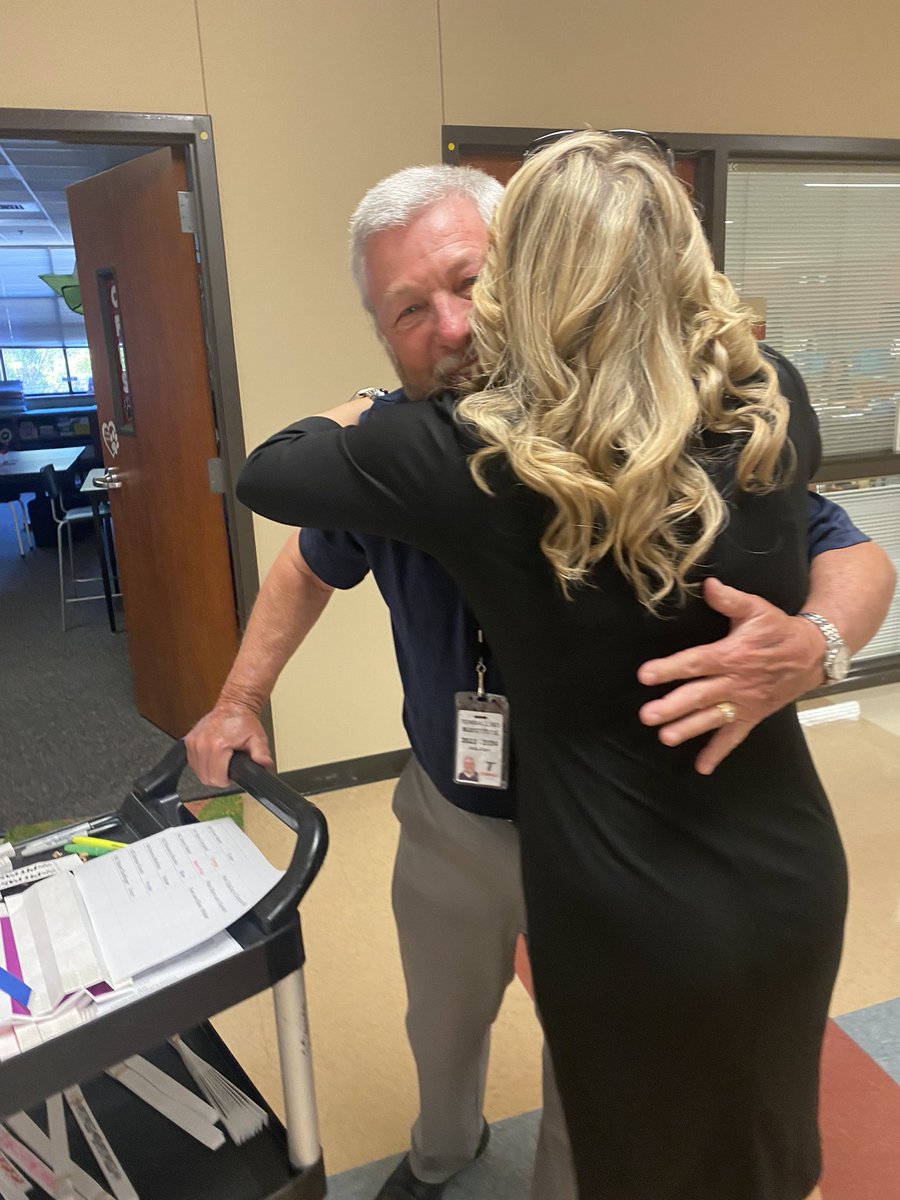 Alicia Reeves tweet media