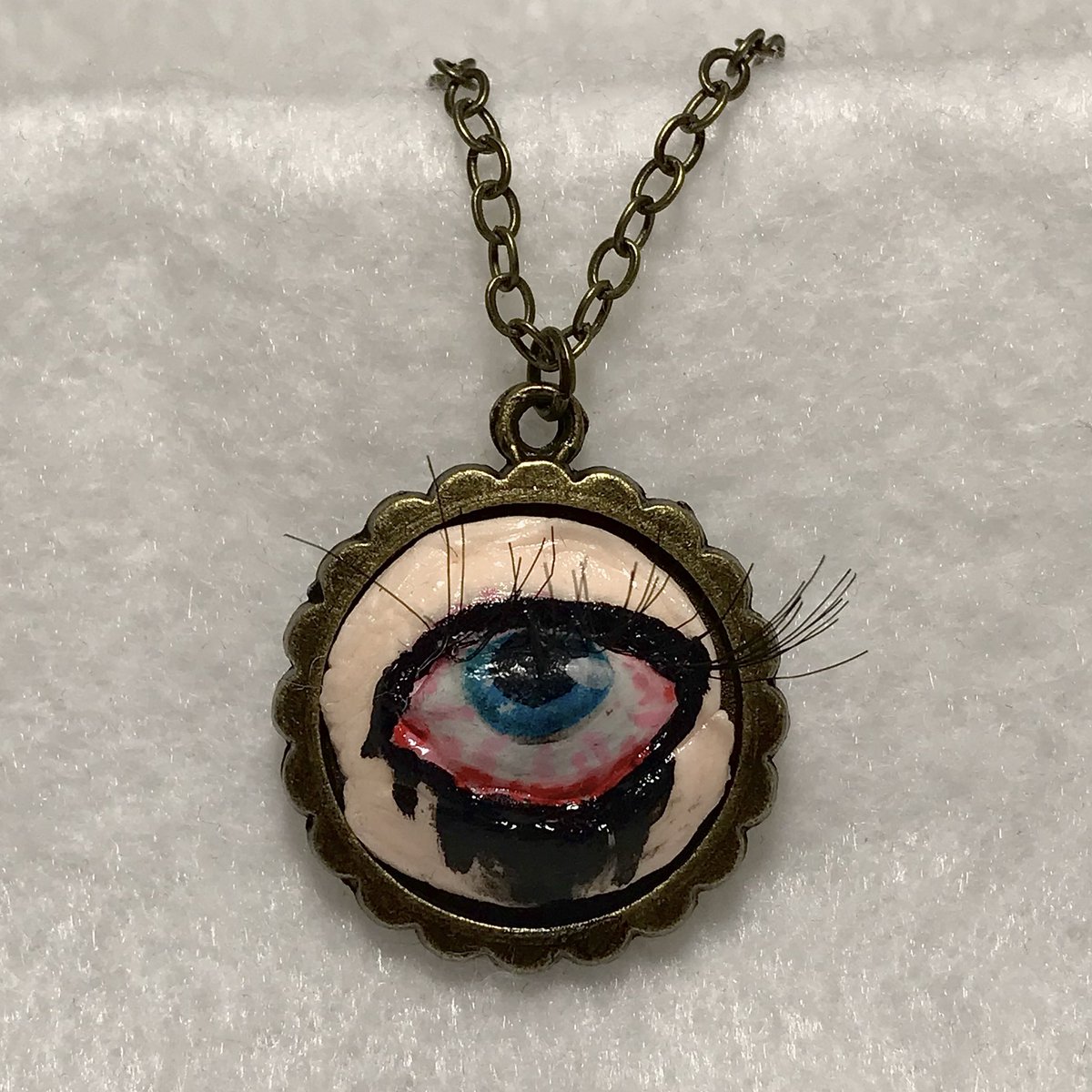 ficklebestiary's tweet photo. we’ve got our EYES on you 👁👁

https://t.co/vlcSwO2mbO https://t.co/8v1jor3TWb