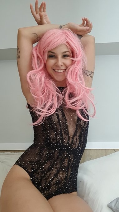 No, i could never be your girlfriend https://t.co/sylLFWyl5F