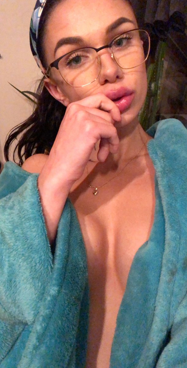 cuteLinax3's tweet photo. Guna! Wir hören uns morgen wieder <3
Danke für die paar Follows! 🫡🥹 https://t.co/p9IVWK28mI