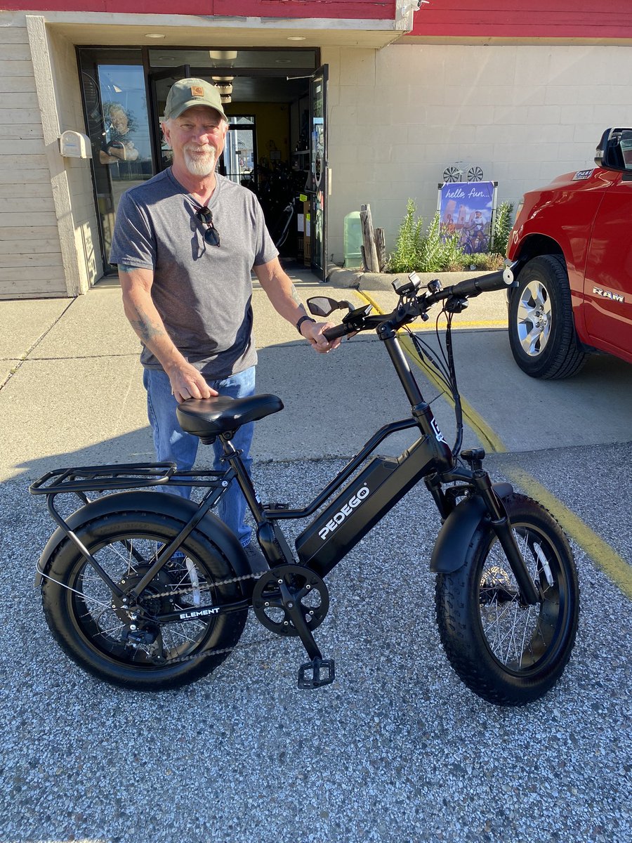 PedegoJunction's tweet image. All tuned up and ready to go, just like new… #hellofun with #pedegojunction …