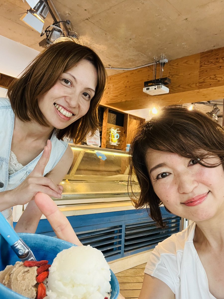 __yuuran29_29's tweet image. 今日は早起きしてリアル筋トレ部🕺
しっかり集中してできるのでやっぱり良い☺️✨
帰りはsayakaさんにヴィーガンアイスクリーム屋さん🍨に連れて行ってもらい、そのあと念願のタラコウニパスタ（井出さんおすすめ）を食べて満足〜🥳
#どちらも美味しゅうございました
#頑張って行って良かったな
#SPAGO