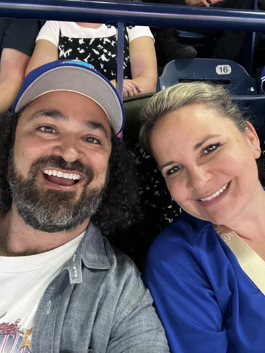 @csmc_scms Toronto takes over loonie hotdog night at the @BlueJays game for a summer outing. Many glizzies were massacred this night.