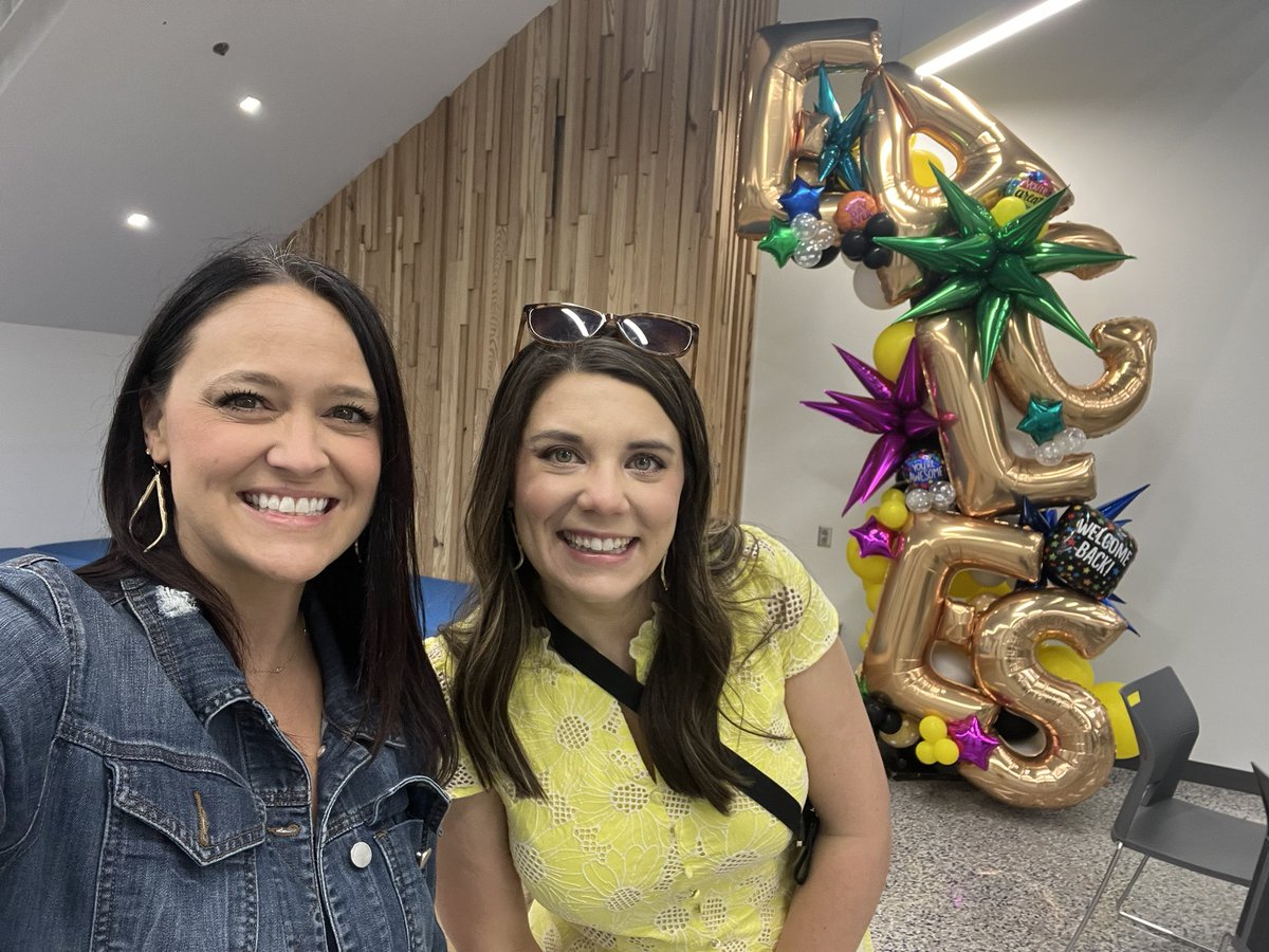 Mrs_Collier_6's tweet photo. Starting year #19 in education…and am loving every moment of it!!! Getting to visit multiple schools and all the excitement that goes with it is so much fun!!! #LifeCollierized. https://t.co/S0vm9xO6C7