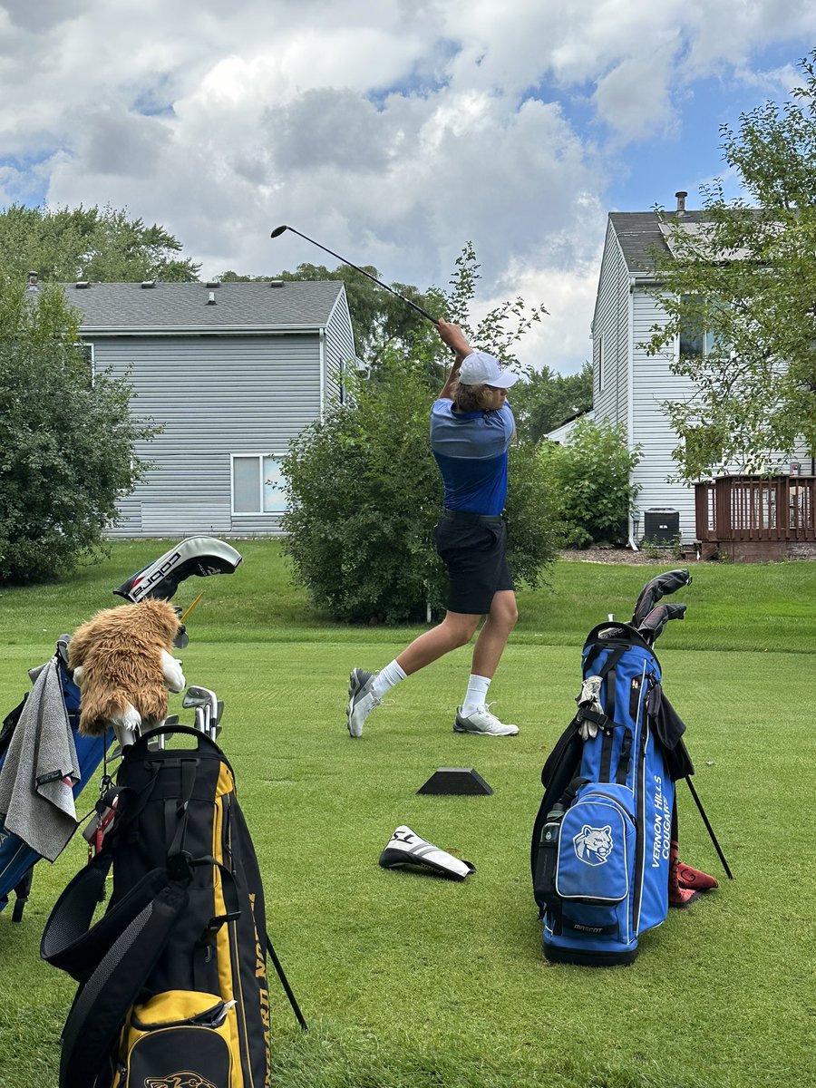 GBSBoysGolf's tweet photo. Raiders opened the season today at the Glenbard North Invite.  The team shot 348 for a 5th place finish.  Leading the way was Nick Windeler 82 and Frankie Abate 84.  @gbsathletics https://t.co/XbE0G68BmY