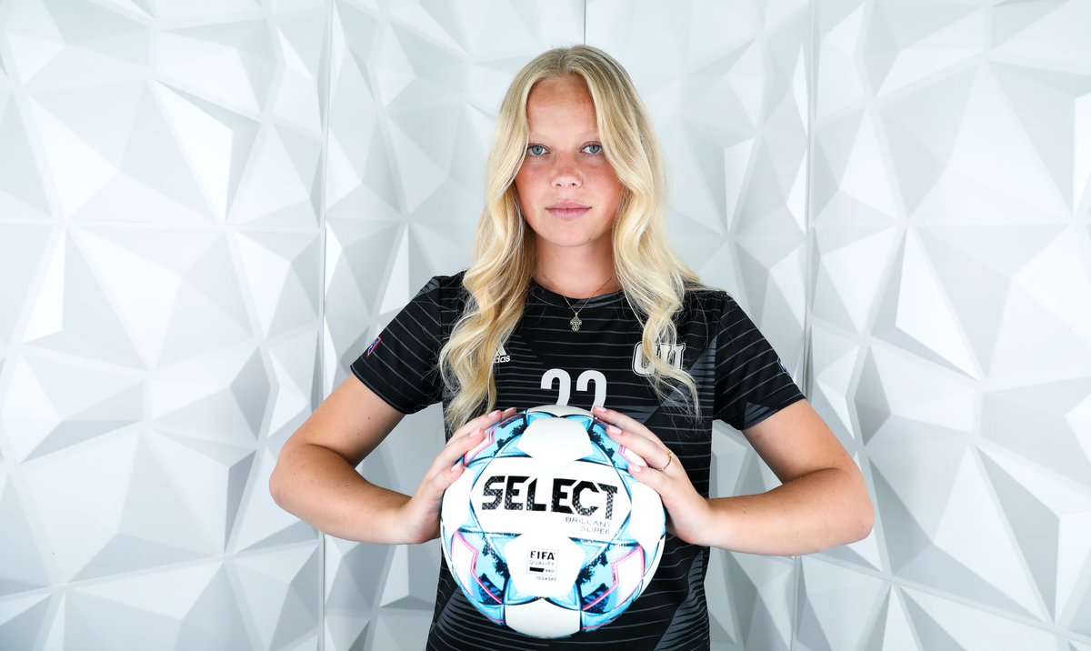 CvilleCUWS's tweet photo. Media day never disappoints 📸📽️. https://t.co/9Hq3xPZbKA